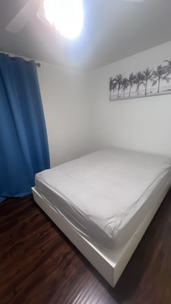 Bed Queen