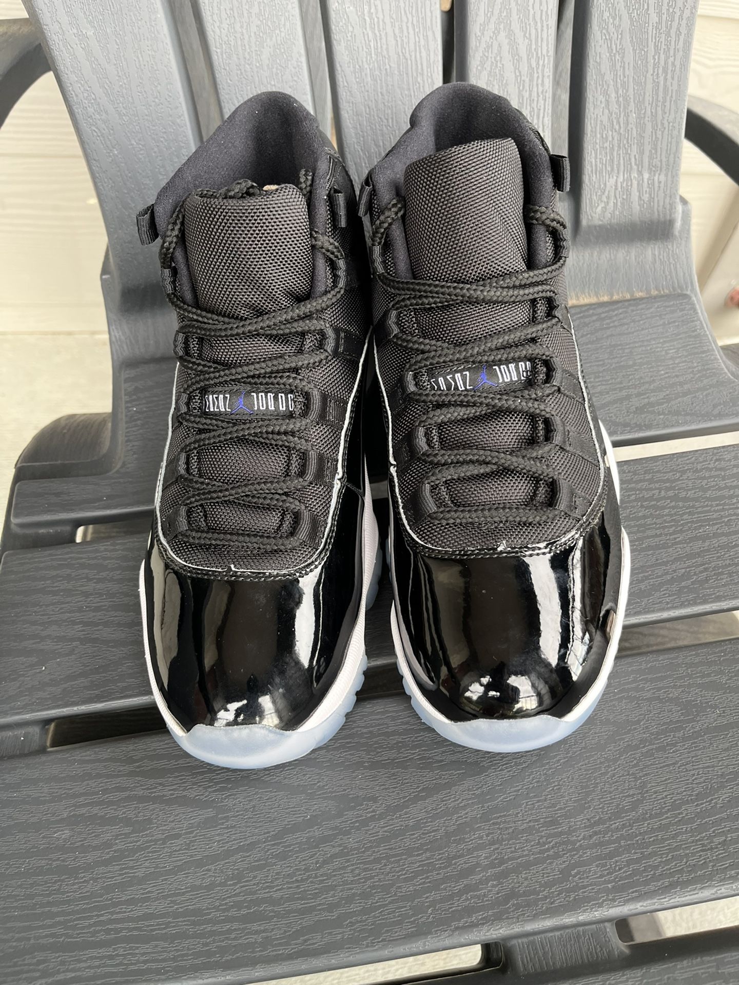 Jordan 11 Space Jam