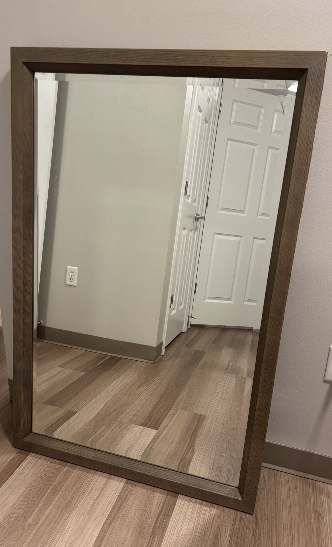 Dressers mirror