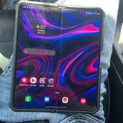 Samsung Galaxy Z Fold 3