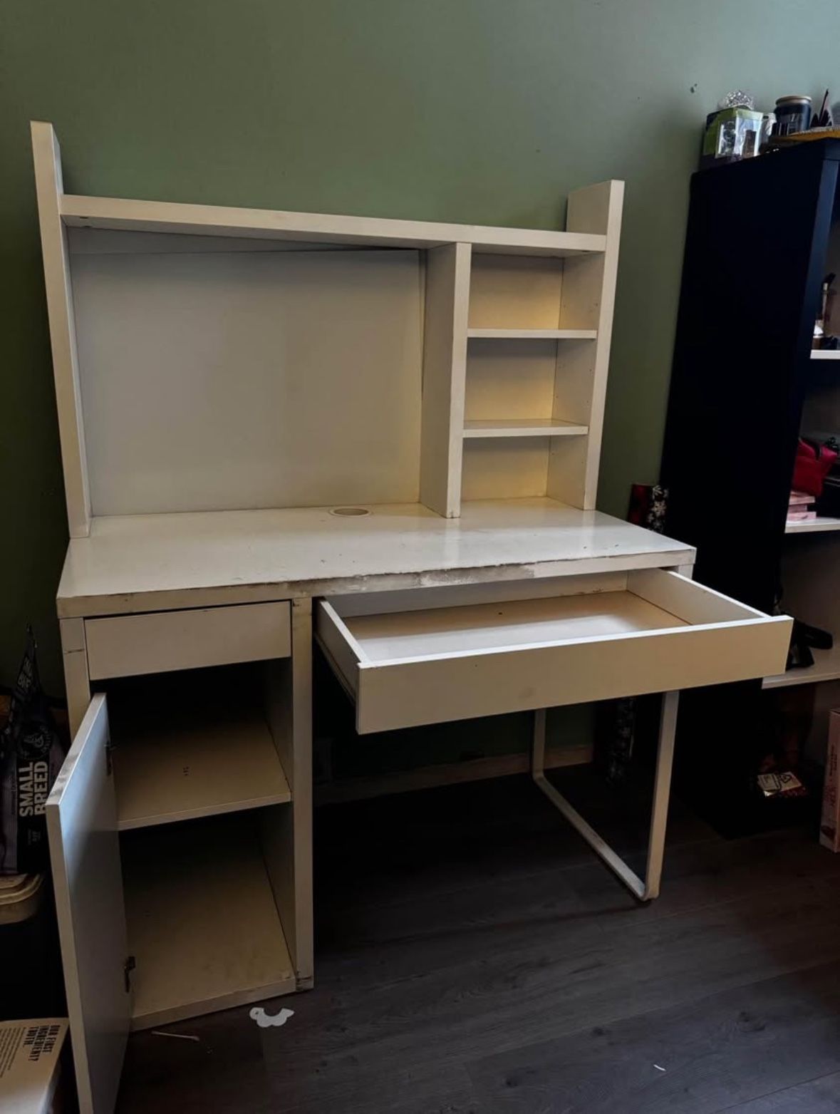 Small Vanity Desk