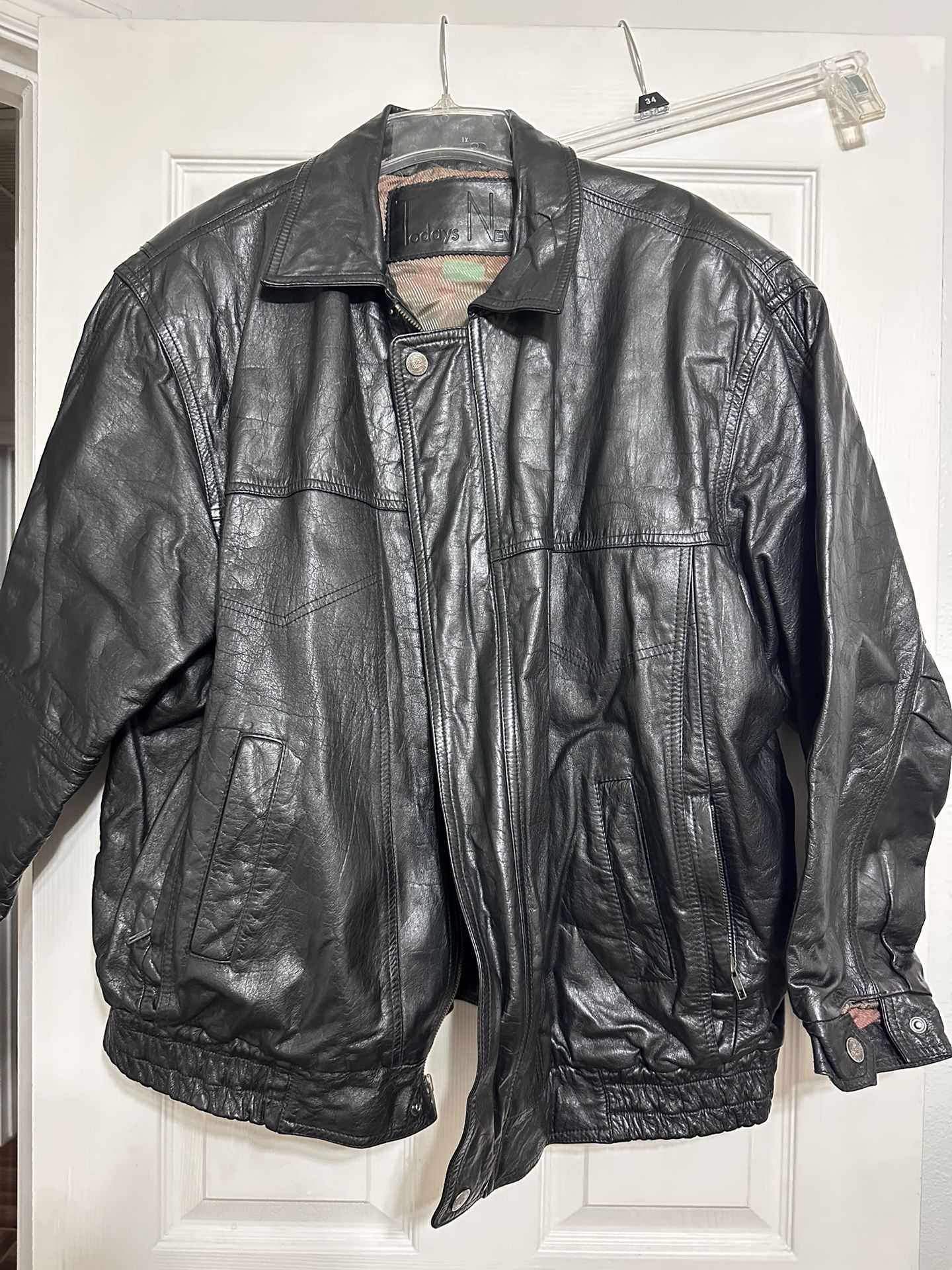 Men’s Leather Jacket
