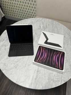 iPad Pro 11-inch (4th Gen) Wi-Fi + Cellular