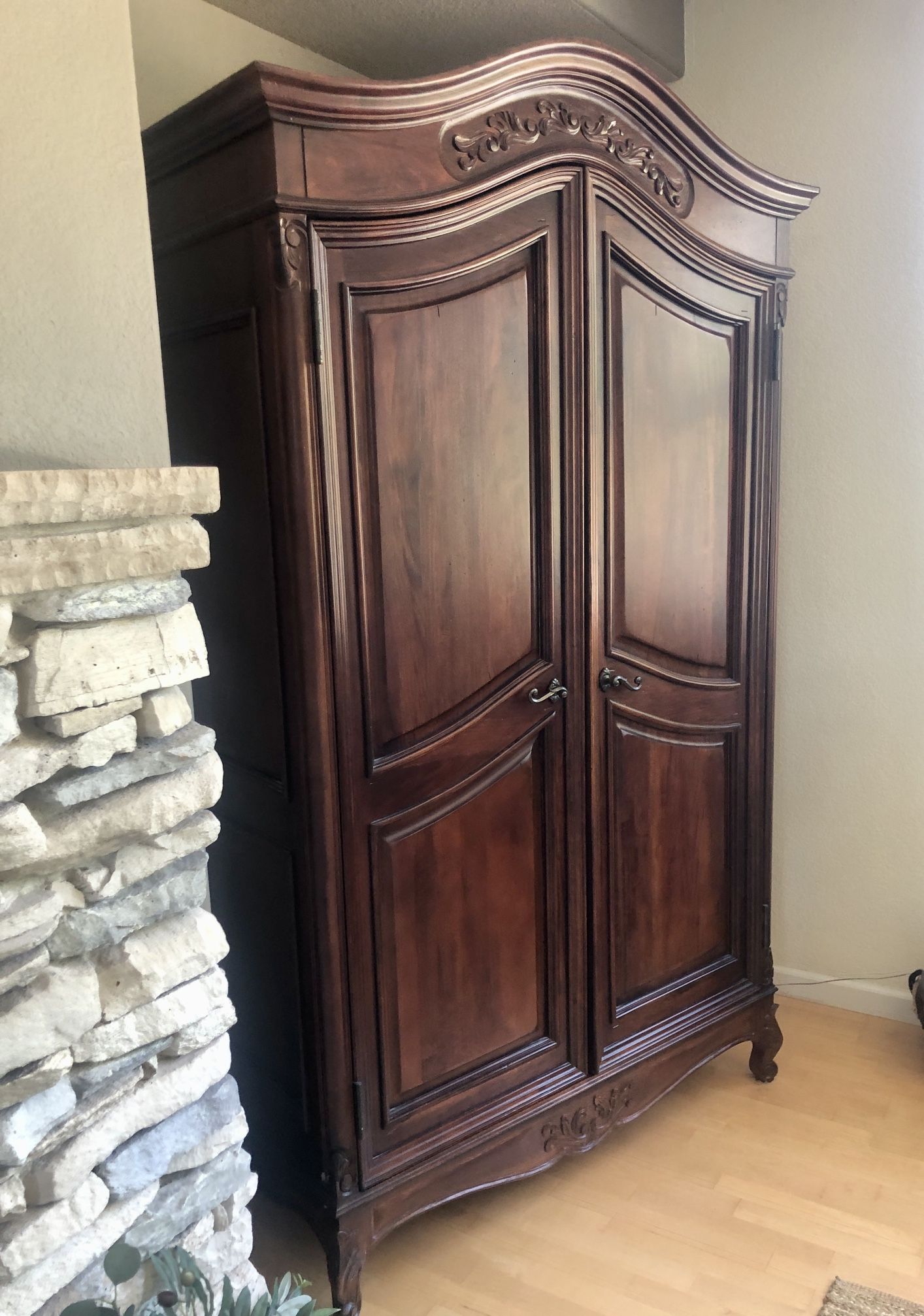 Z Gallerie ARMOIRE Tons Of Storage Paid $1,800 Originally 