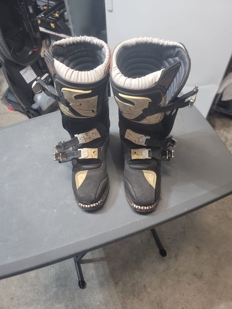 Youth Motorcycle Boots Size 5