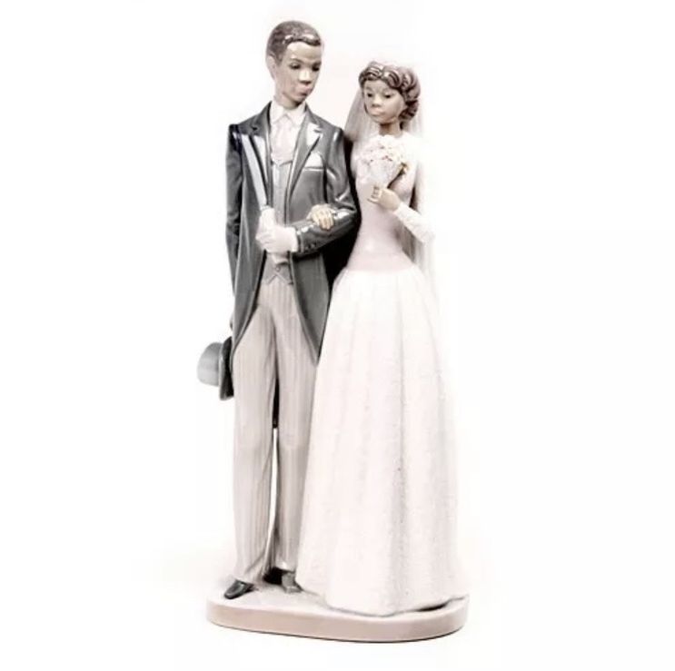 Lladro #5274 "Wedding Day" Black Bride and Groom Porcelain Figurine Retired! ALL Flowers Are There