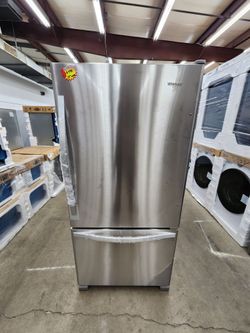 WHIRLPOOL REFRIGERATOR TOP AND BOTTOM 🥶