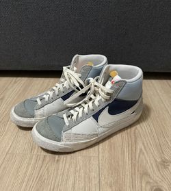 Nike Blazer Shoes (Men’s Size 8)