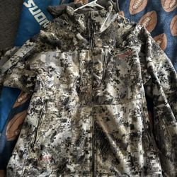 Sitka Stratus Jacket Size Large