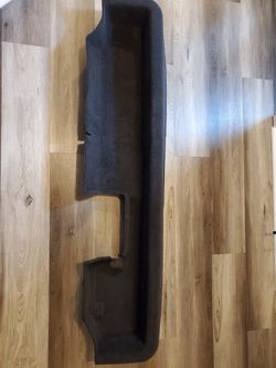 2020 GMC SIEERA underseat storage