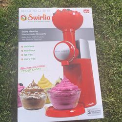 Swirlo Yogurt Maker