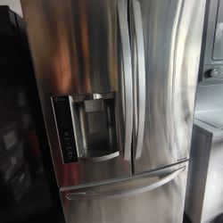 LG Refrigerator 