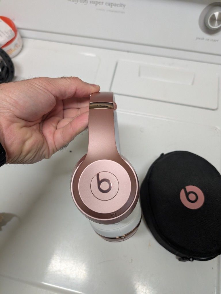 Beats Solo 3 Bluetooth Headphones