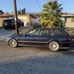 1999 BMW 528i