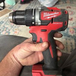 Milwaukee Brushless M 18 Drill Bare