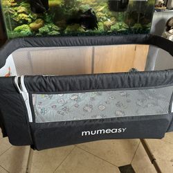 Mumeasy Bedside Bassinet / Baby Co-Sleeper – Adjustable Height 