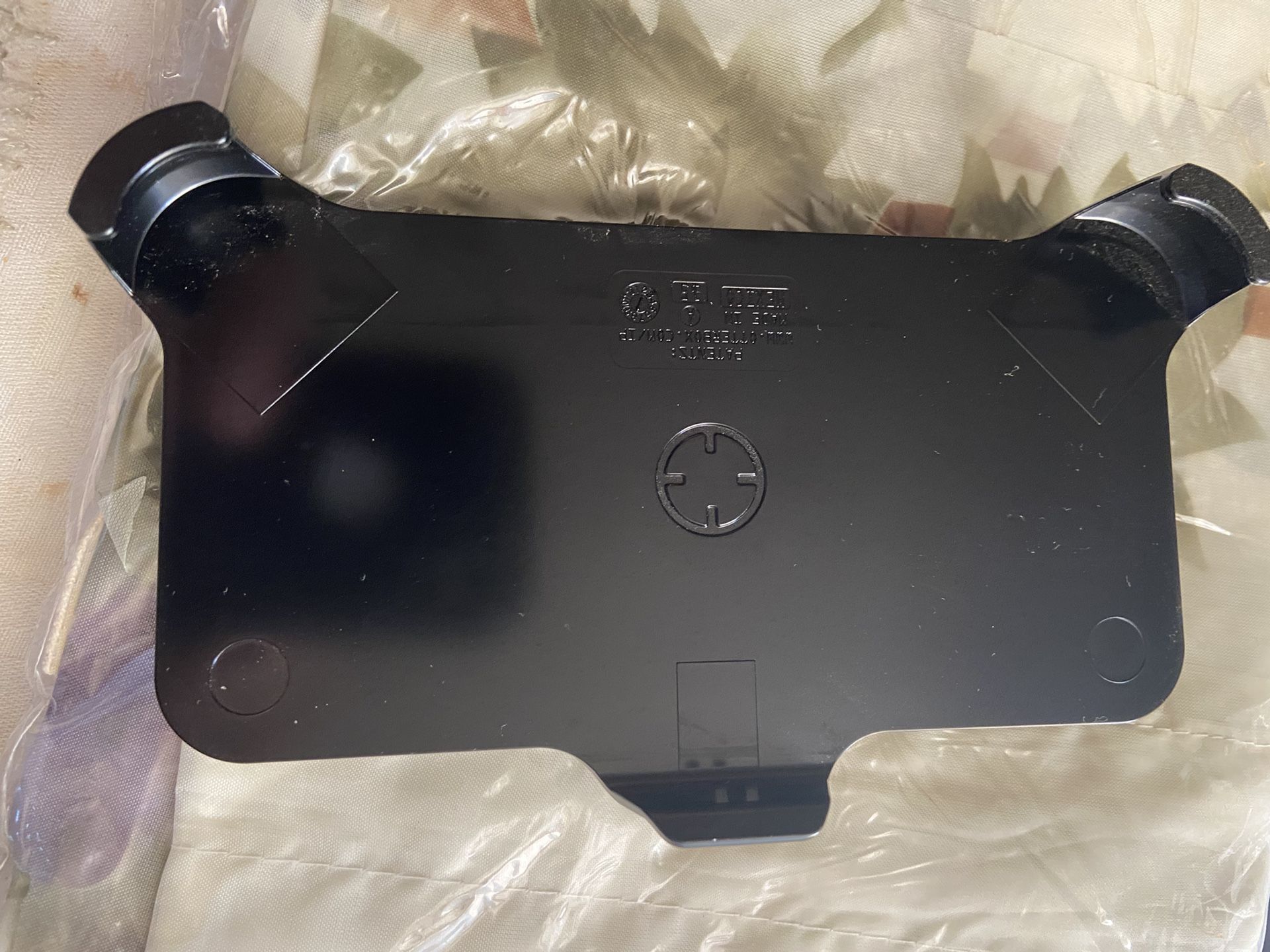 Otterbox Clip For A Case Defender For iPhone XR