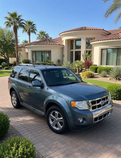 2011 ford  escape limited