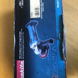 New Makita 4 1/2 Cut / Off Angle Grinder Makita battery pack 