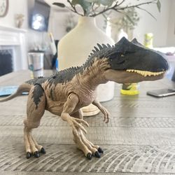 Mattel Dinosaurs!  ( READ DESCRIPTION)