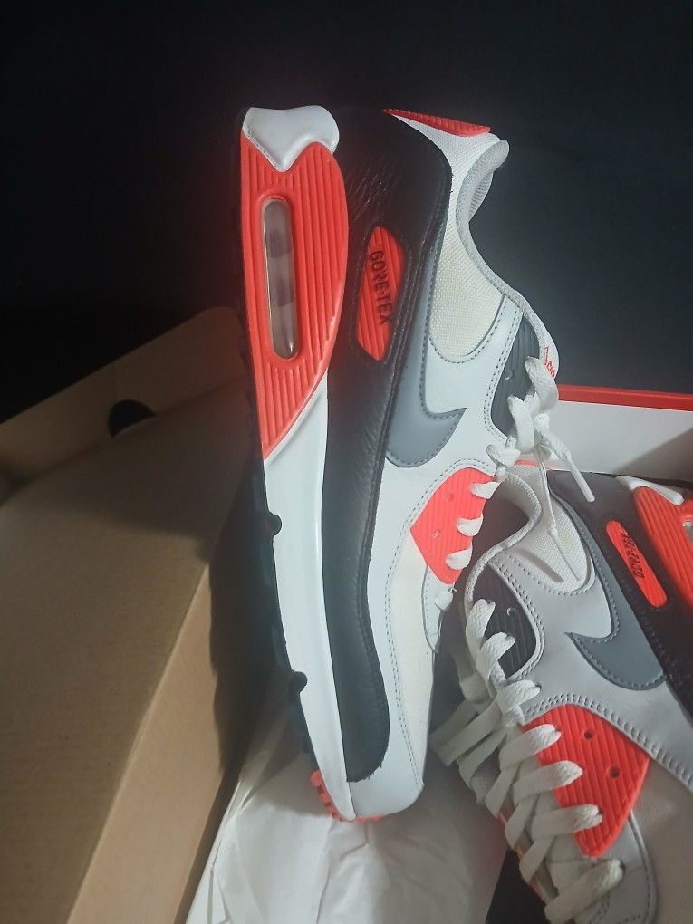 Nike Size 11.5 Great Condition