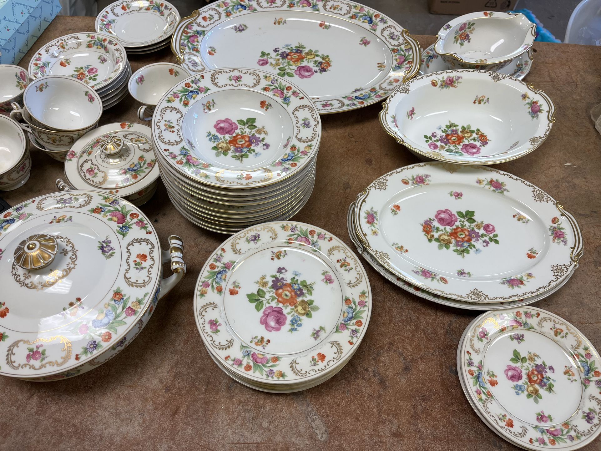 42 Pieces Noritake Dresalda Occupied Japan China