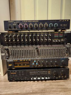 🎤 Complete Karaoke / Audio Rack Setup – Mixers, EQ, Amp – Powers On