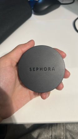 Sephora 44 neutral almond