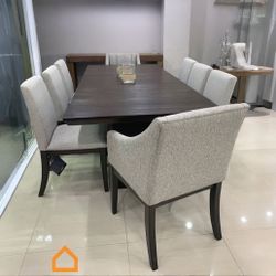 Burkhaus Dark Brown Extendable Dining Set
Table & 6 Side Chairs