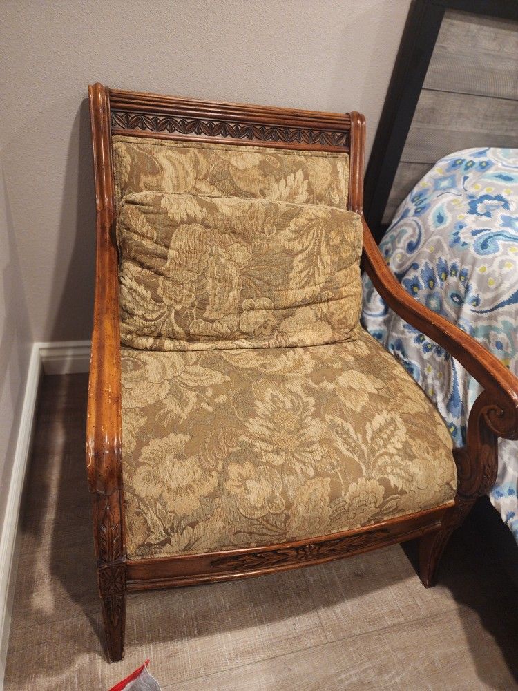 Lounge Chair