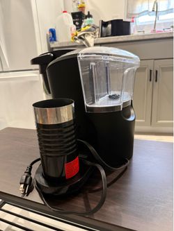 Keurig K-Cup coffee maker with frother