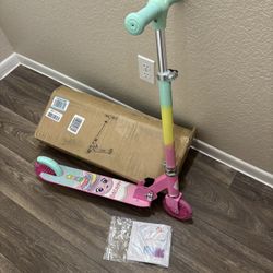 BELEEV V2 Scooters for Kids with Light-Up Wheels & Stem & Deck, 2 Wheel Folding Scooter for Girls Boys, 3 Adjustable Height, Non-Slip Pattern