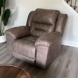 Ashley Furniture Recliner 