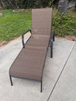 Foldable Lounge Chair