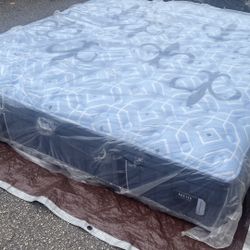 Stearns & Foster Estate Pillow Top – King Size (Firm)