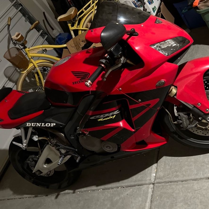 2005 Honda CBR 600