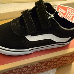 New Toddler Vans Size 10