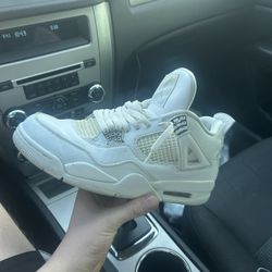 Jordan 4 Pure Money Size 11