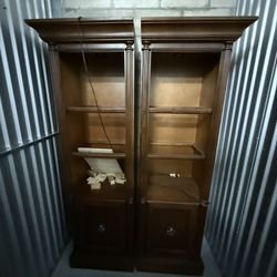 Wood Shelves Media Stand