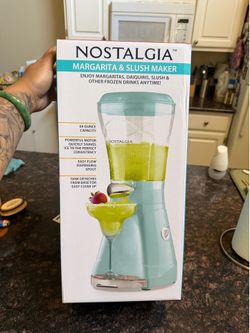Brand new slushie maker