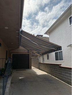 Advaning Premium Motorized Shade