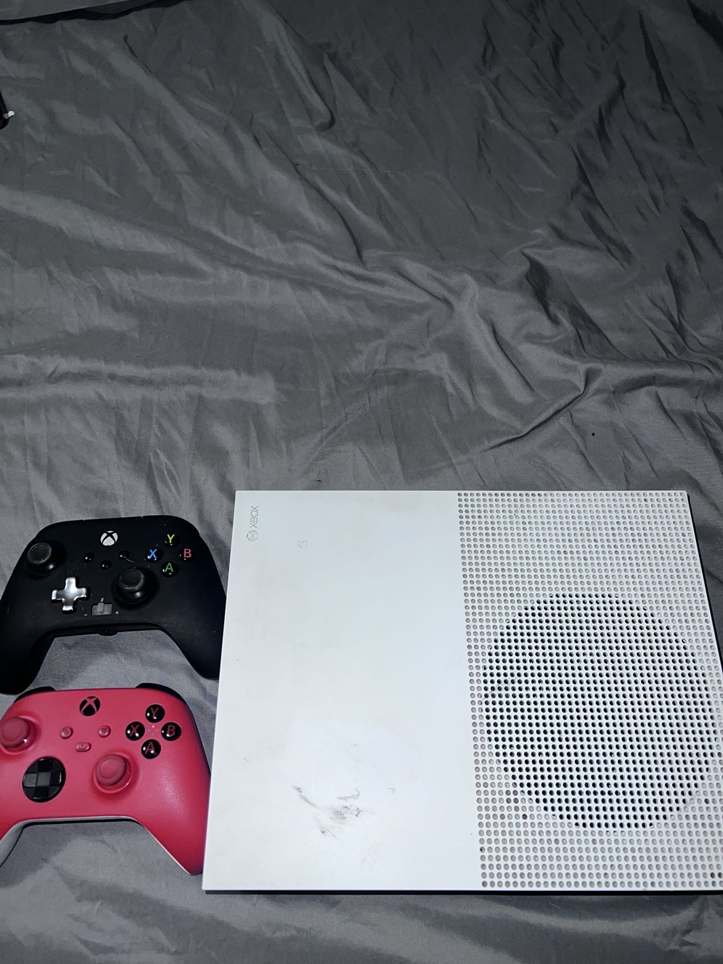 XBOX ONE S WHITE 1TB for Sale in Mesa, AZ OfferUp