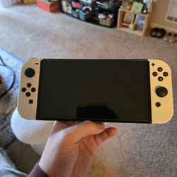 Switch Oled w/ Some assessories
