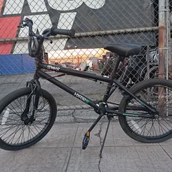 Hyper Spinner 20 inch BMX Bike 