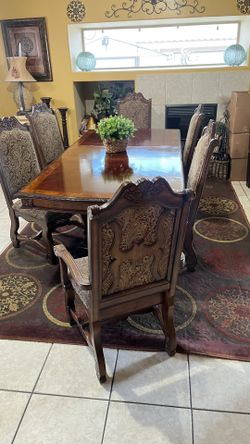 Large dining table with 6 chairs