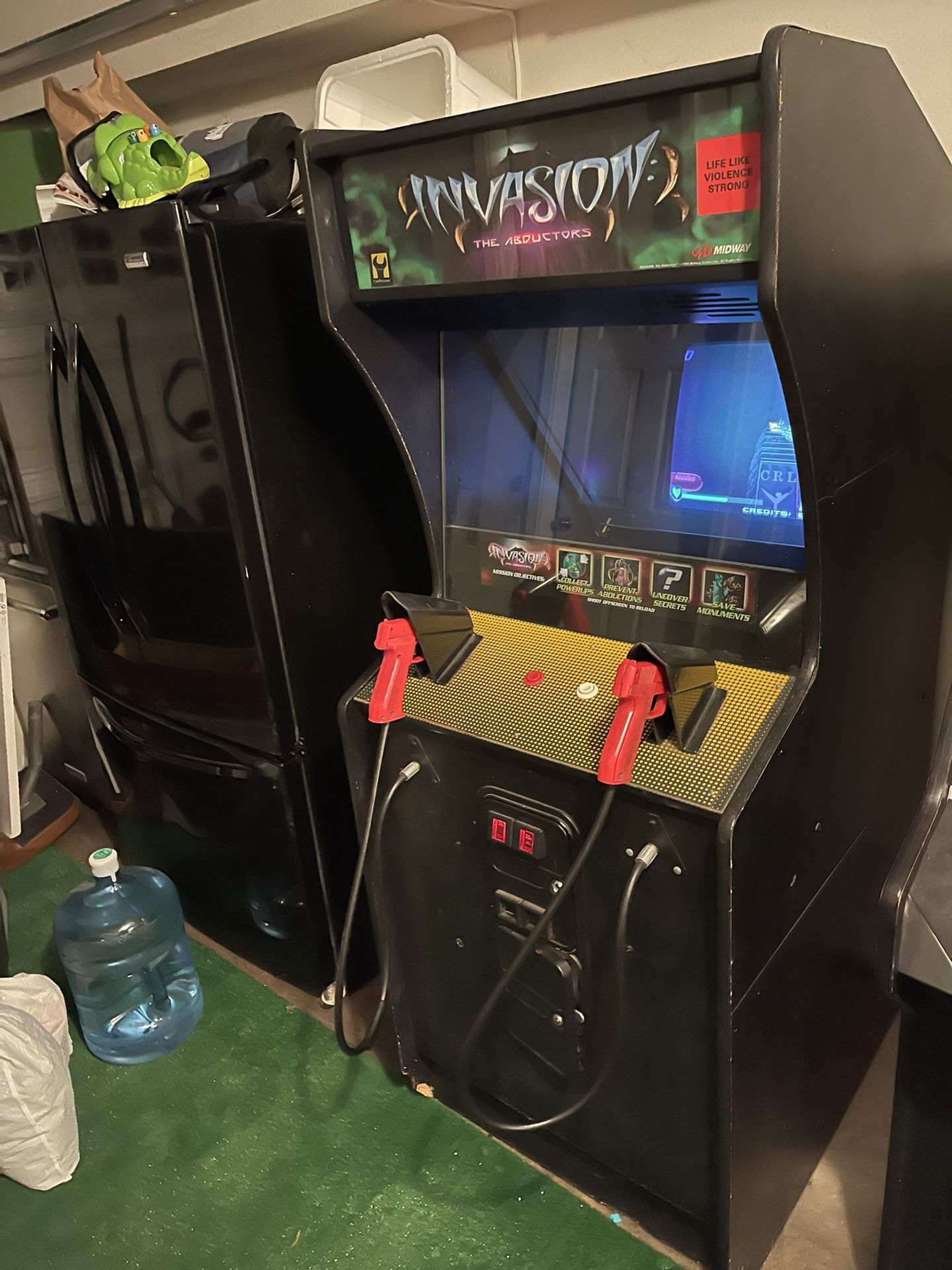 Invasion The Abductors Arcade Shooting Arcade Game Full Size