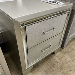 Nightstand 