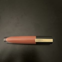 L’Oréal Lip Color 