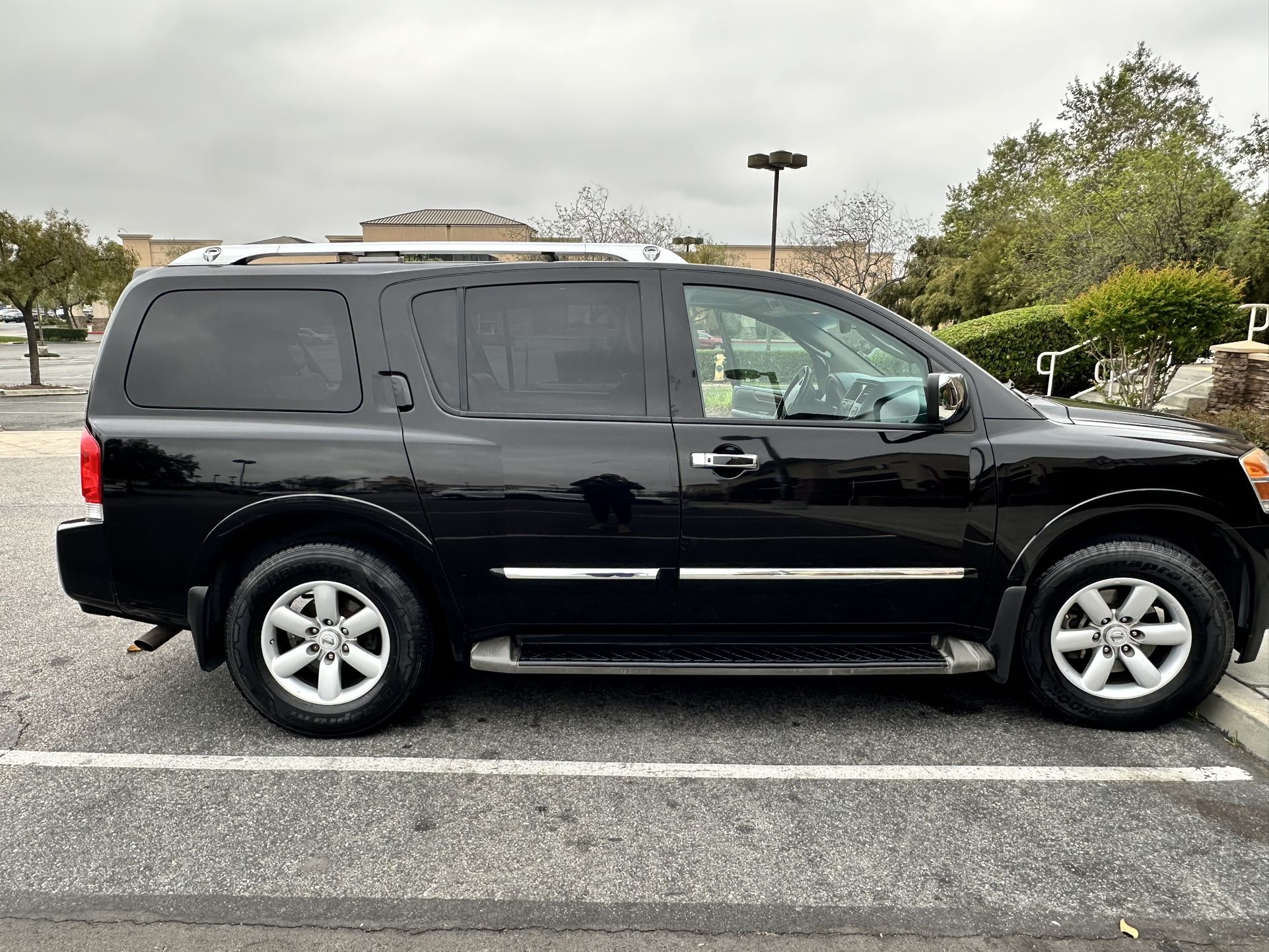 2011 Nissan Armada