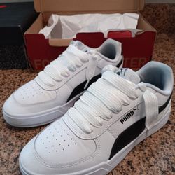 Brand New In Box, Men's Pumas, BLK/WHT, SZ. 10